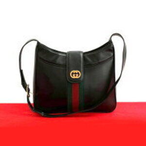 GUCCI Sherry line GG logo leather shoulder bag black